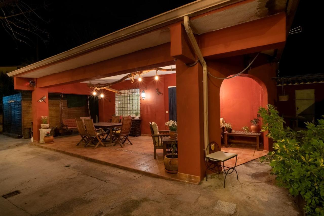 Villa Casa con terraza y jardín cerca de la Playa en Castellón Castellón de la Plana Exterior foto